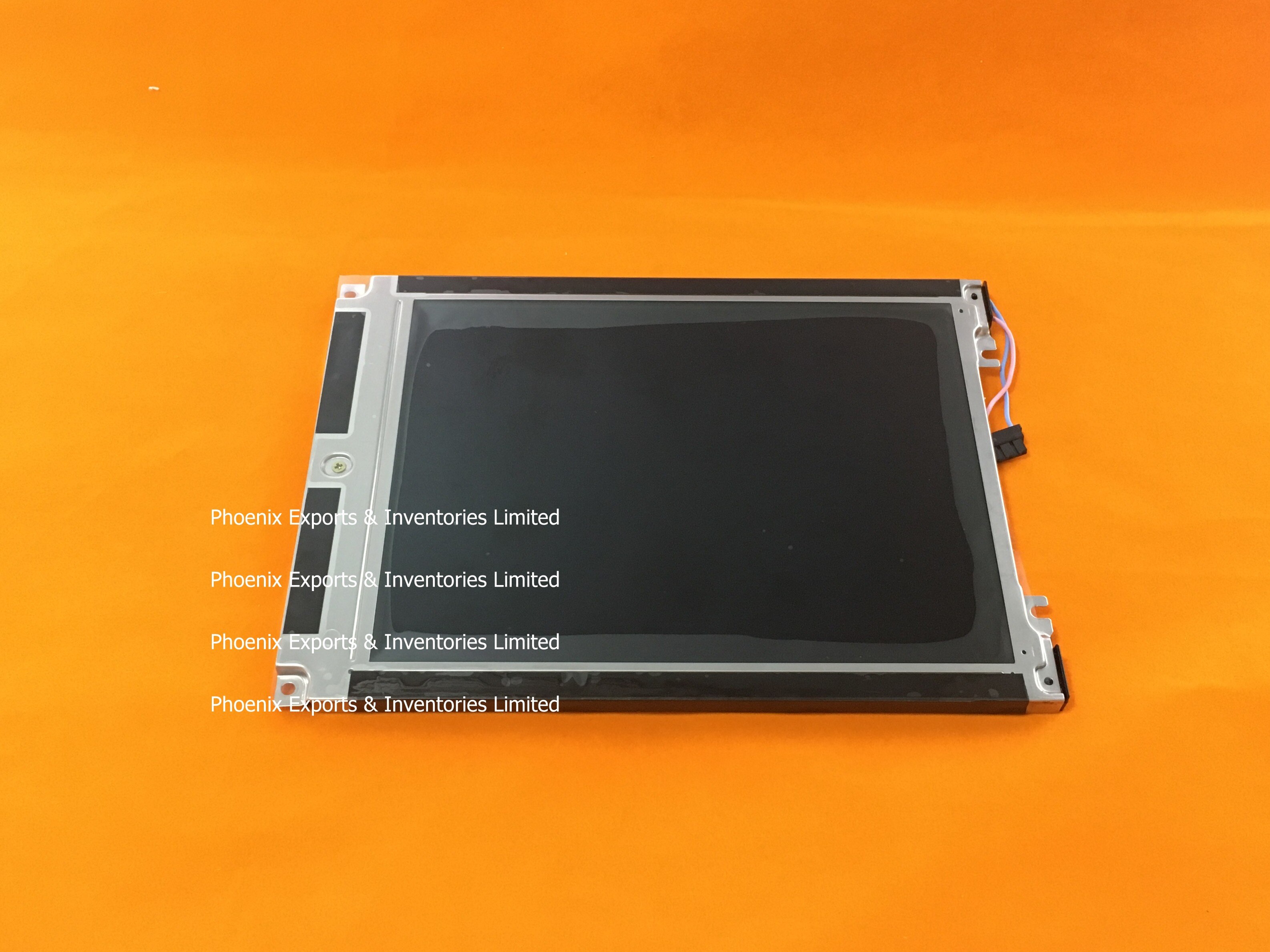LM8V302R 7.7 &640X480 LCD ũ ÷ г LM8V..